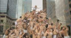 دنیای آویزون